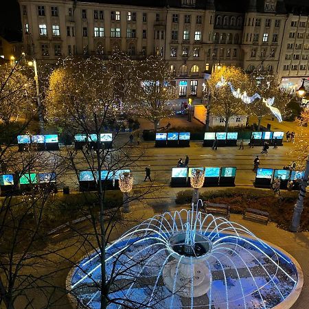 Central Palace Apartman Ντέμπρετσεν Εξωτερικό φωτογραφία