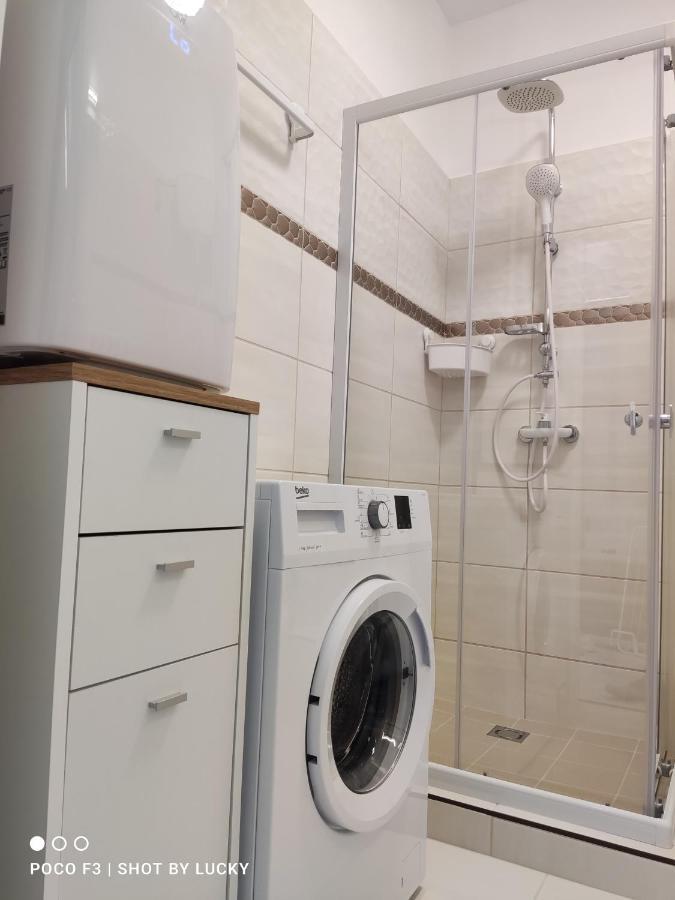 Central Palace Apartman Ντέμπρετσεν Εξωτερικό φωτογραφία