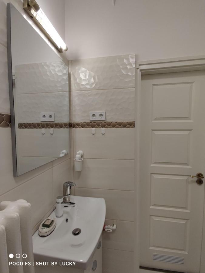 Central Palace Apartman Ντέμπρετσεν Εξωτερικό φωτογραφία